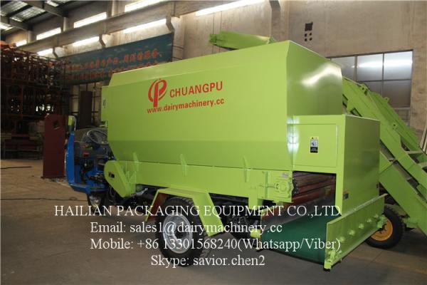 Quality Green Dairy Farm Feedstuff Spreading Machine , Feedstuff Spreader For Feed Throwing for sale