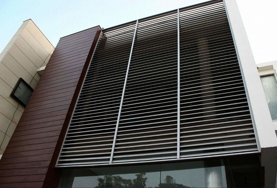 Attractive Looking Extrusion Aluminium Profiles For Blinds And Louvres