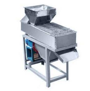 China 200kg per hour automatic peanut peeler machine for client in Nigeria on sale