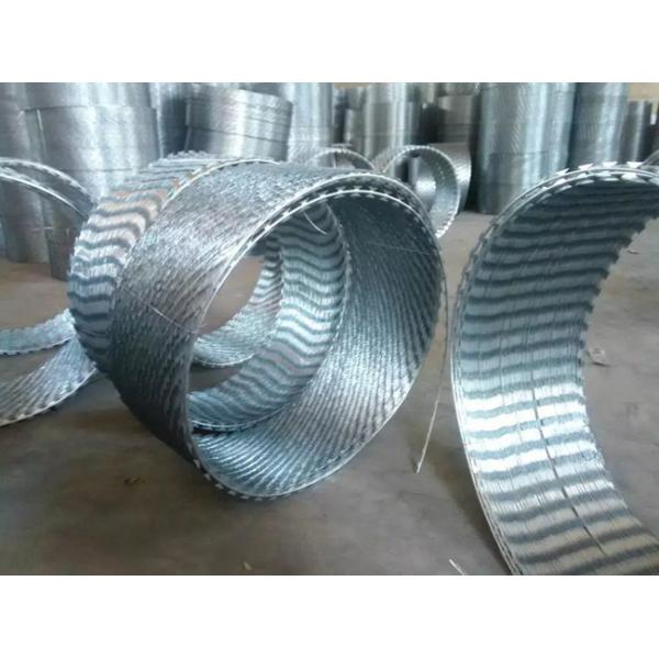 0.5m 16m Iron Flat Wrap Razor Wire Fencing BTO 12