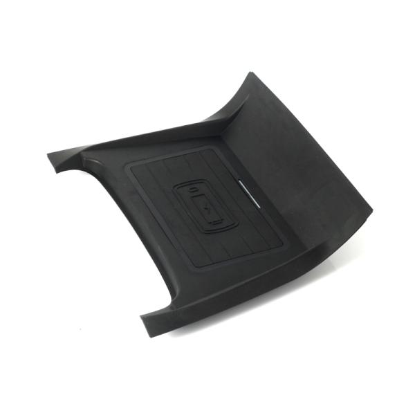 In-Car Wireless Charger with qi For LANDROVER Discovery sport fast chargers 10W in car chargers with 3 coils