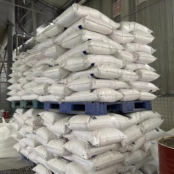 Quality Adhesive RA is composed of 65% hexamethoxyl melamine and inert carrier.In conjunction with methylene receptor, it can effectively promote the adhesion between rubber and steel reinforcing material. for sale