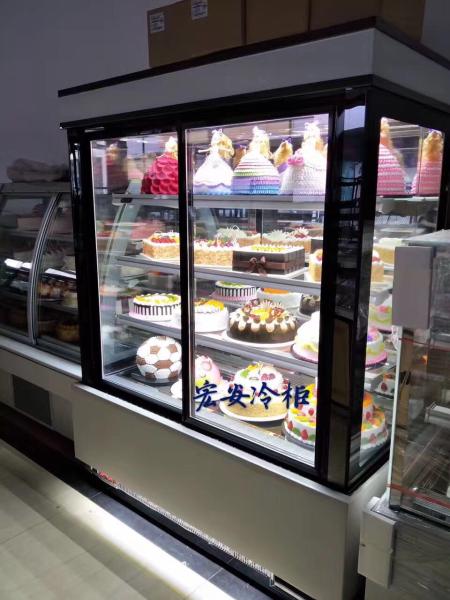 Quality LED Lighting Cake Display Cooler Intelligent Precise Temperature Control for sale