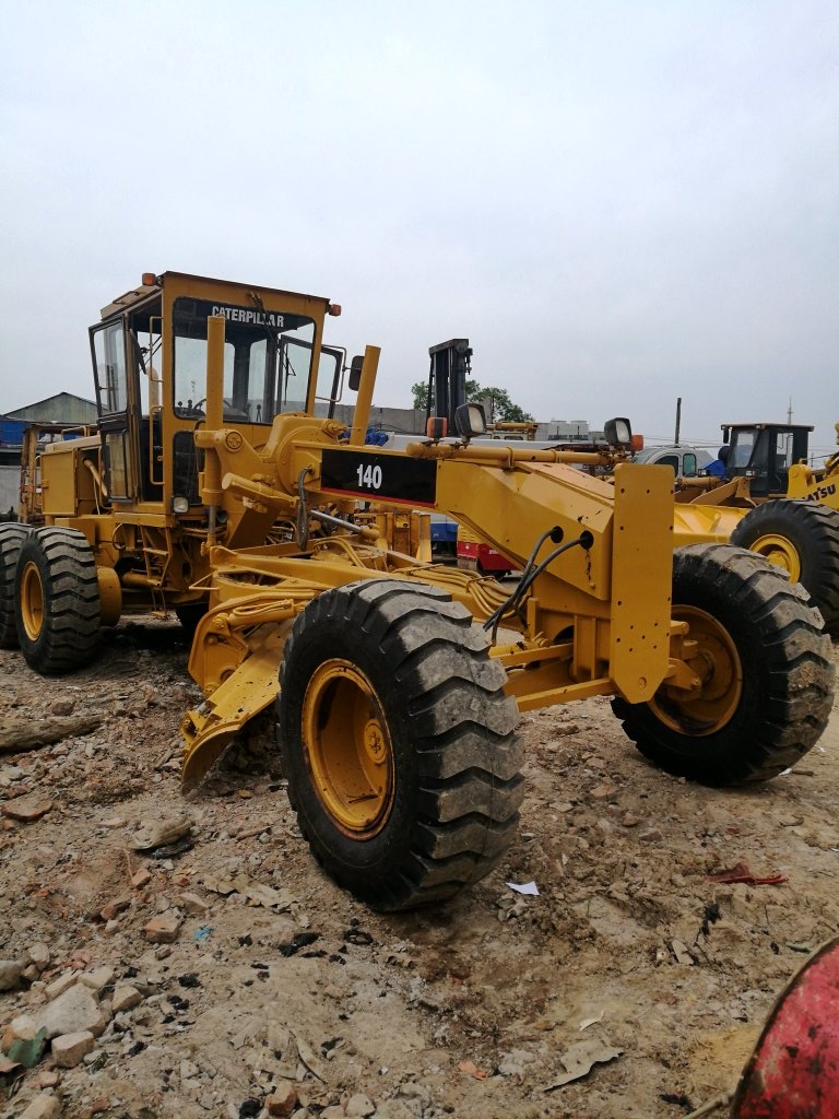 140H Used motor grader 2010 recondition grader