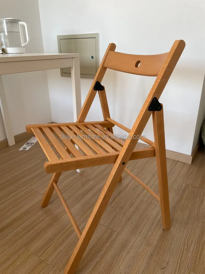 Modern Finish Nitrolacquer Wooden Folding Chairs for Hotel and Event Usage in 2023
