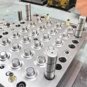 China Hot Runner 16 Cavity Plastic Injection Mould Screw Cap Mould For Water Bottle Cap on sale