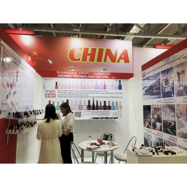 Plastic Pp Nail Polish Brush White Black For Personal Care Nail Bottle