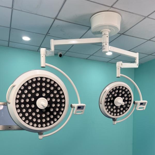 Quality Adjustable Spot Diameter 160-280mm Operating Room Lights For Optimal Performance for sale