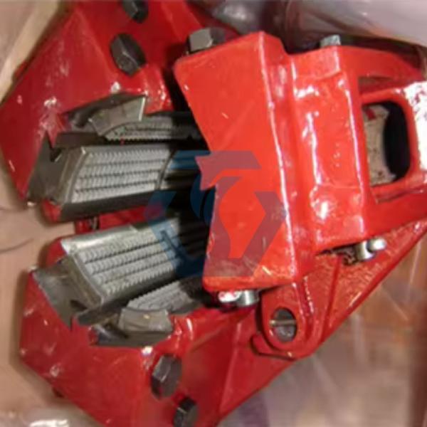 API Drilling Equipment Elevator Spider Automatic Pipe Body Slips For Easy Mud Scraping And Slip Replacement