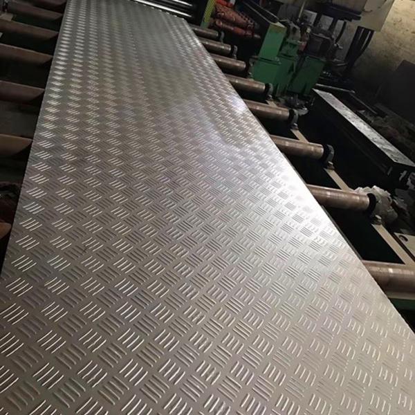 SUS316L Anti Slip Stainless Steel Plate ASTM JIS GN EN Stainless Checkered Plate