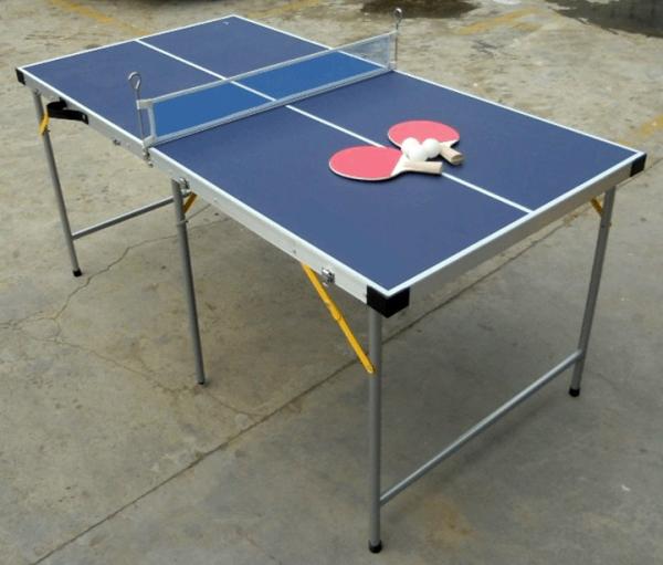 Quality 5FT Folding Indoor Table Tennis Table , Easy Carrying Portable Ping Pong Table for sale
