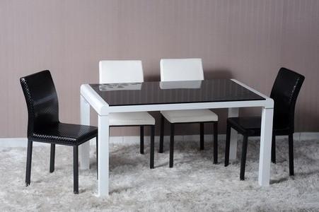 Quality Modern Dining Room Furniture,White/Black Glossy Dining Table for sale