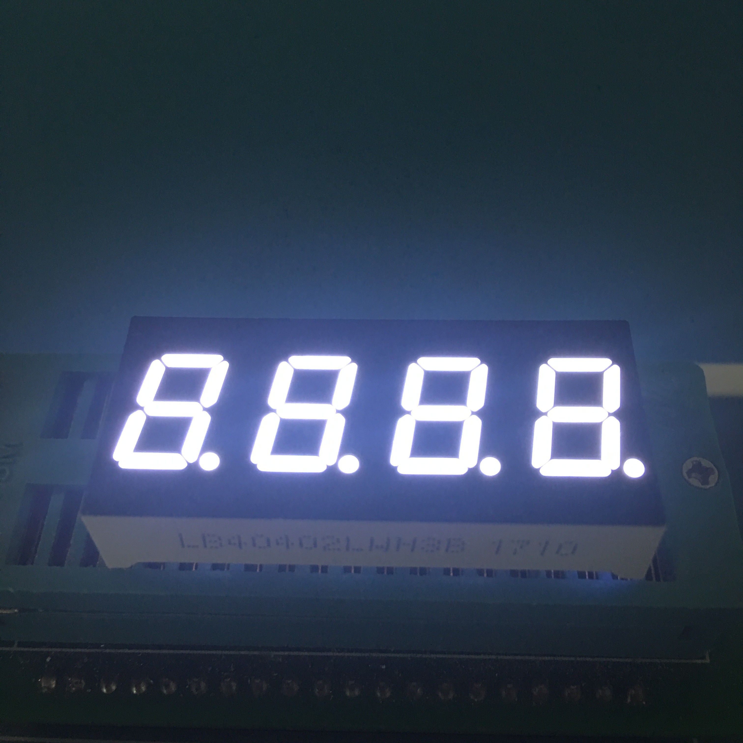4 Digit 0.4inch 7 Segment Ultra White LED Display Common Cathode for Accurate Instrument Monitoring