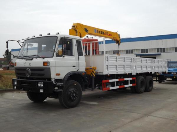 Quality Used Truck Crane Dongfeng 6*4 Drive Mode Maximum Loading Of Crane 10 Tons Euro 3 for sale