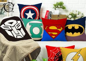 China Marvel Heros Canvas Silk Cotton Decorative Cushions Pillows Zipper Hulk Captain America For Home on sale