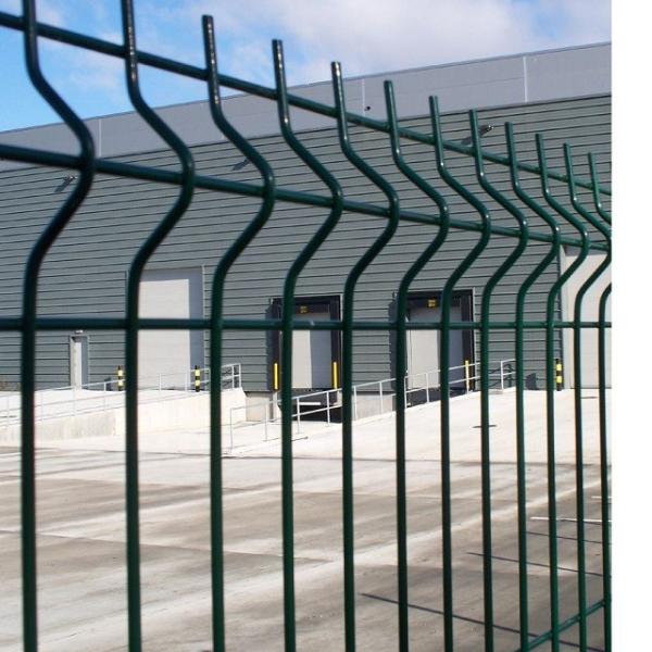 75 X 250mm Round Post 3d Wire Mesh Fence For Freight Yards