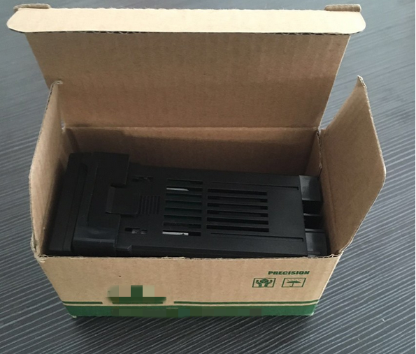 REX-C700 72*72mm SSR output electronic temperature sensor thermostat intelligent temperature controller