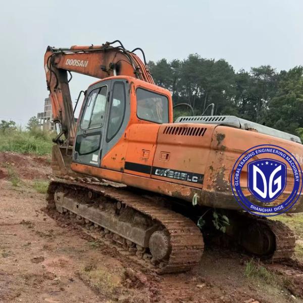 Quality Original Used Doosan DX225 22.5Ton,New Arrival Excavator,Condition Is Excellent,On Sale for sale