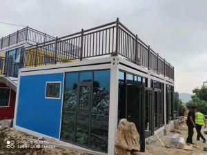 China 20ft 40ft Prebuilt Modular Container Home Three Bedroom Power Coated on sale
