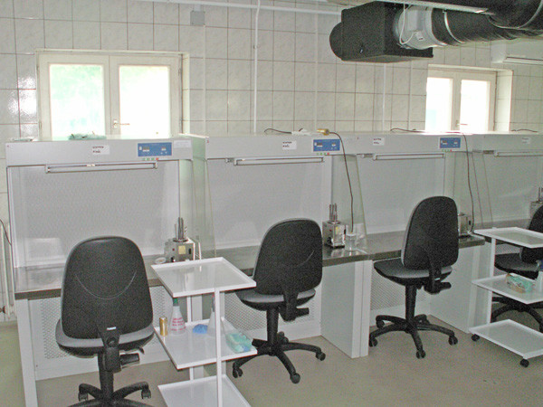 Horizontal Laminar Air Flow Laboratory Clean Bench With HEPA Air Filter