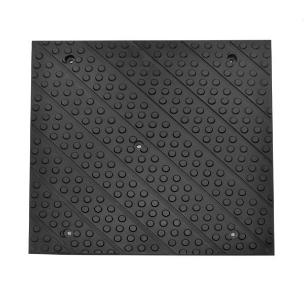 Quality DURABLE RUBBER MATS FOR RACECOURSE TUNNEL AND RAMP BETTER HORSE PROTECTION for sale