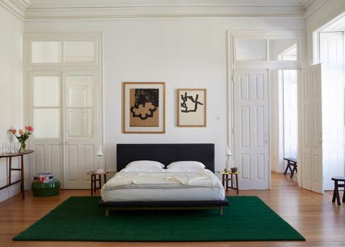 Quality Fabric Upholstered Modern Frame Bed , Oak Wood Bedroom Use Double Size Bed for sale