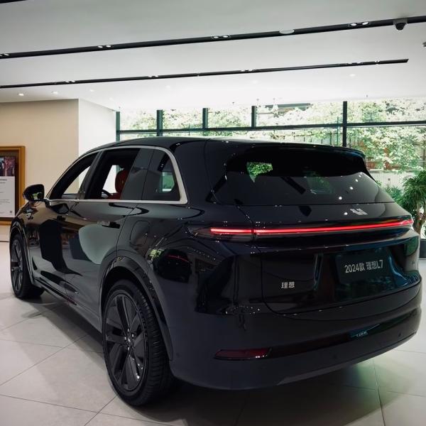 Euro VI Gasoline Hybrid Car Lixiang Li Auto L6 L7 L9 Pro Max Ultra SUV Extended-Range Electric Vehicle Cars 2024