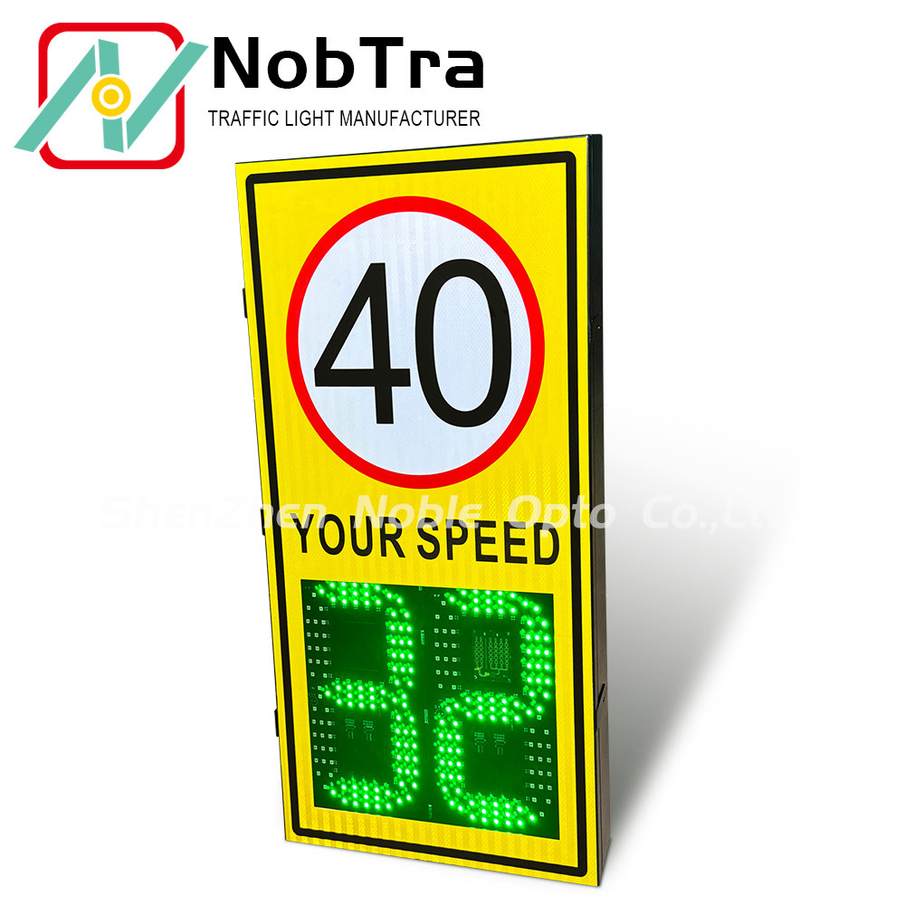 200 Meters Radar Detection Distance Digital Speed Limit Signs with 1 Year and More Than 300 Meters Visibility Range
