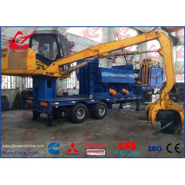 Mobile Scrap Metal Baler Logger Hydraulic Metal Baling Press Diesel Engine Power Feeding Grab Equipped