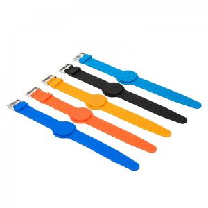 Buy cheap RFID NFC Smart Silicone Bracelets With Cashless Payments For Festival Events product