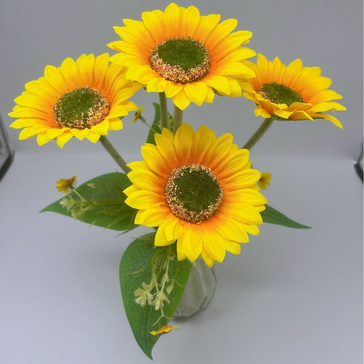 Simulated Flowers Sunflower Fake Flower Bouquet Sunflower Handkerchief Flower Bouquet Wedding Hotel Decoration Flowers