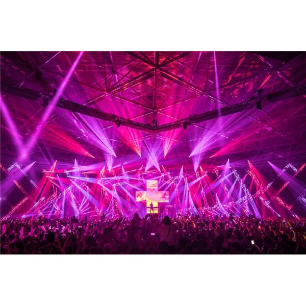 Ballroom 200W Beam Spot Wash 3 In 1 LED Moving Head Light