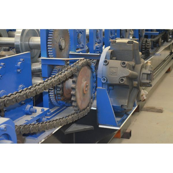 3 Roller Fast Speed CZ Exchange Purlin Roll Forming Machine With Punching