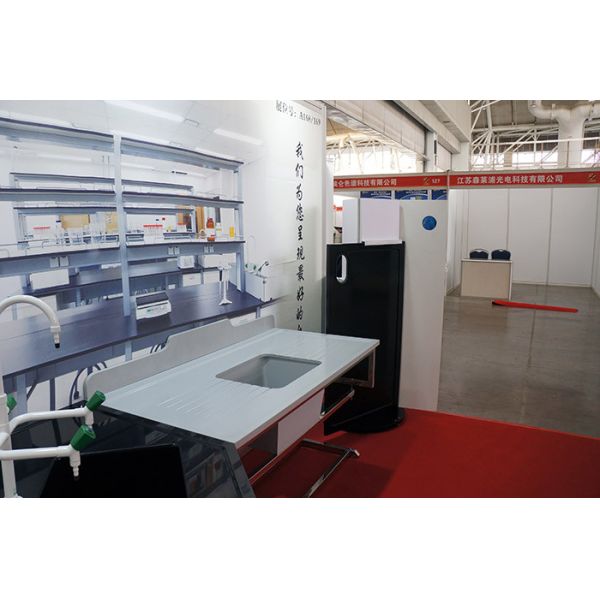 Durability corner countertop with strong alkali resistance for testing center