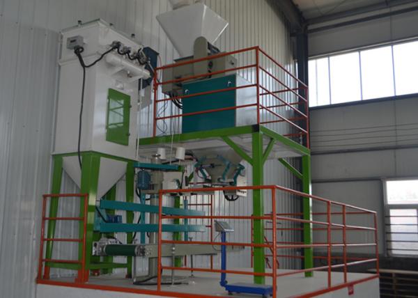 Quality Pellets / Powder Feed Bagging Machine Simple Operation With Instrument Control for sale