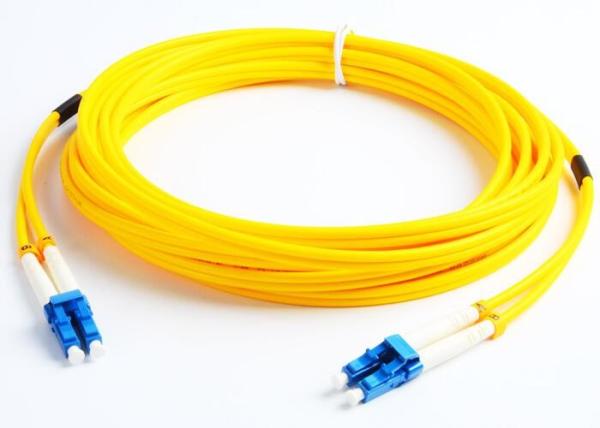 Quality 2 Core Single Mode Fiber Optic Cable 3M G652D 9 / 125um Fiber Jumper Cables for sale