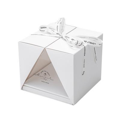 Quality 4C Offset Printing Dessert Takeaway Boxes CMYK Color Elegant Food Packaging for sale