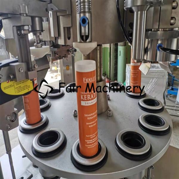0.2CBM/min 1PH Tube Filling Sealing Machine Soft Plastic Ointment 20pcs/min