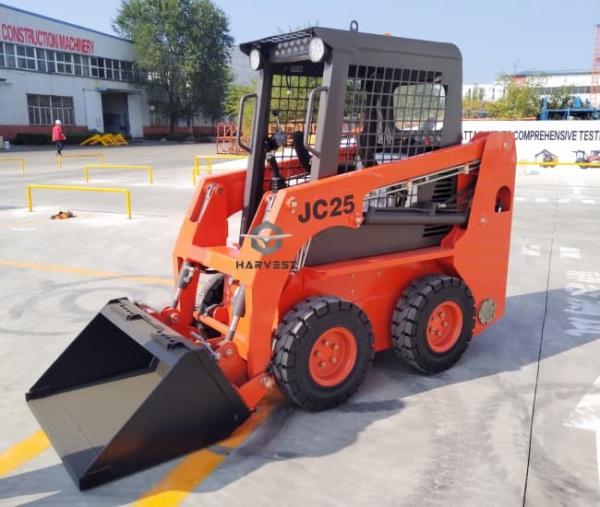 Quality Kubota Engine 380kg Skid Steer 0.2m3 JC25 with Various Attachments Hot Sale In Canada for sale