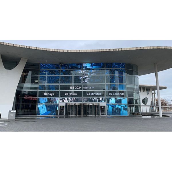 High Brightness Transparent LED Screen Retail Store Advertising Solution OEM