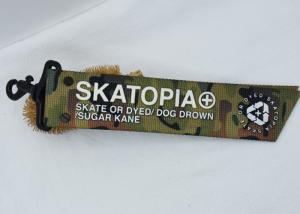 2D Embossed Custom Silicone Keychains With Canvas For Men