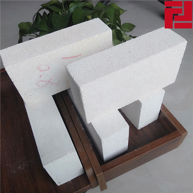 Temperature Furnace IFB2300 Mullite Insulation Brick with ISO9001-2008 Certification