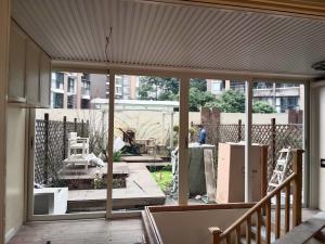Retractable Screen Door Sliding Mosquito Screen Fiberglass Fly Screen For Home and Office