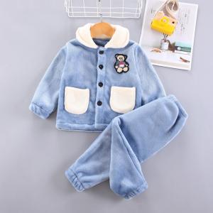 China 0.8M Flannel Khaki Children'S Pajamas Sets Children'S Friends Pyjamas Home Wear on sale