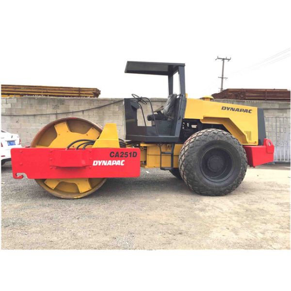 CA251D Vibratory Smooth Drum Used Dynapac Roller With Strong Power