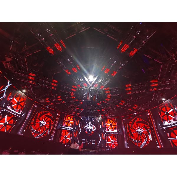 Indoor 1000*1000 PH3-7 Transparent LED Display panel High Brightness Aluminium Alloy