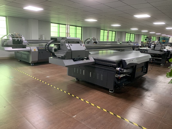 1440dpi Digital UV Flatbed Printer 2m*3m With High Printing Accuracy