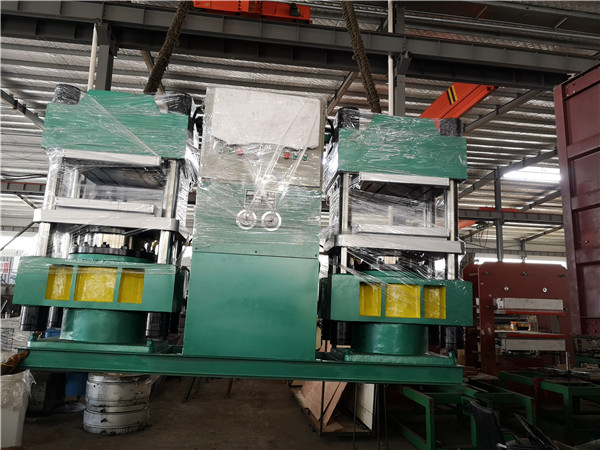 250T Rubber Vulcanizer Machine PLC Hydraulic Press Machine For Rubber Moulding