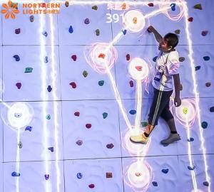 China Climbing Hologram Equipment Interactive Holographic 3d Display Projector on sale