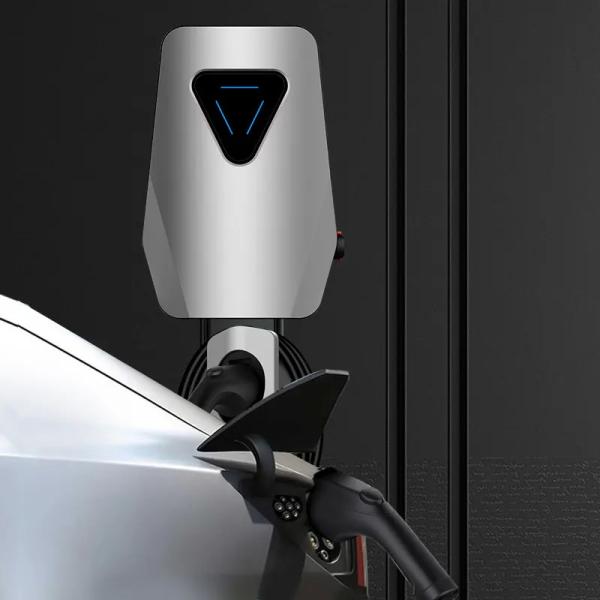 Quality 32A 4.3 Inch Display RFID Fast EV Charging Station Under Temperature Protection for sale